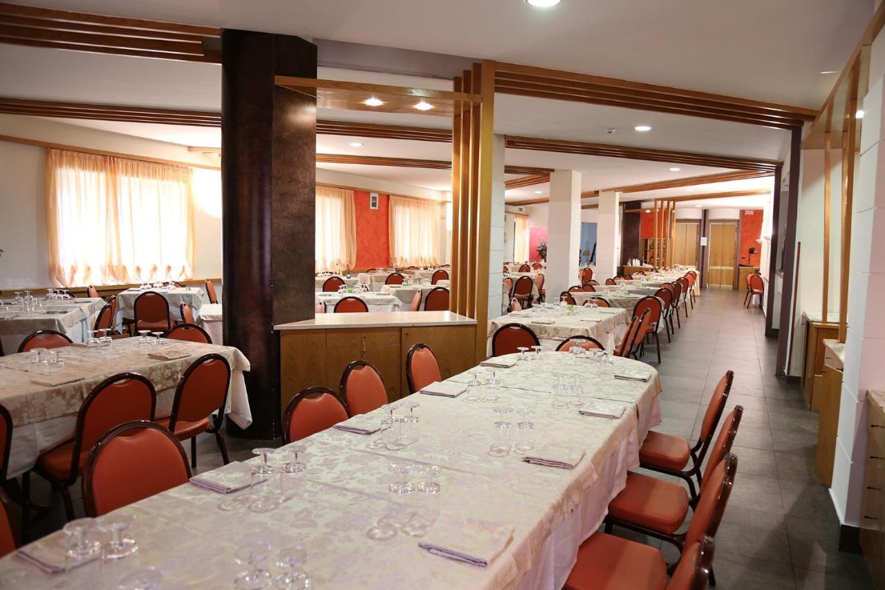 Hotel Meranda كاميغلياتيلو سيلانو المظهر الخارجي الصورة